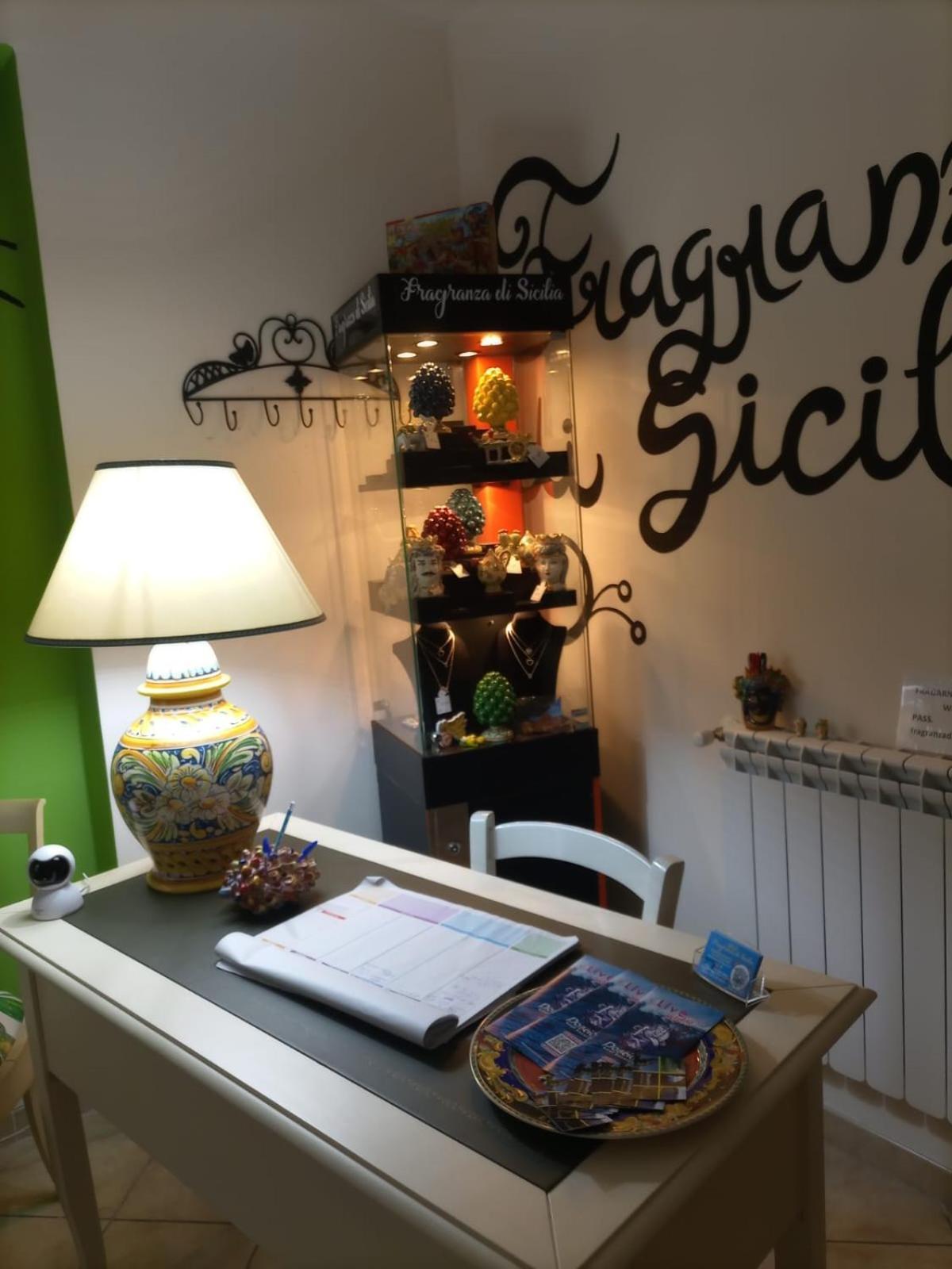 B&B Fragranza Di Sicilia Giardini Naxos Exterior photo