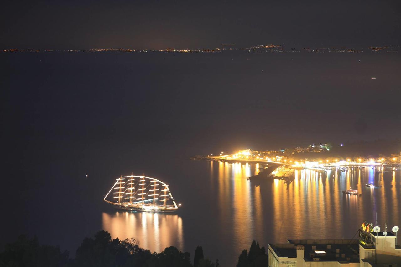 B&B Fragranza Di Sicilia Giardini Naxos Exterior photo